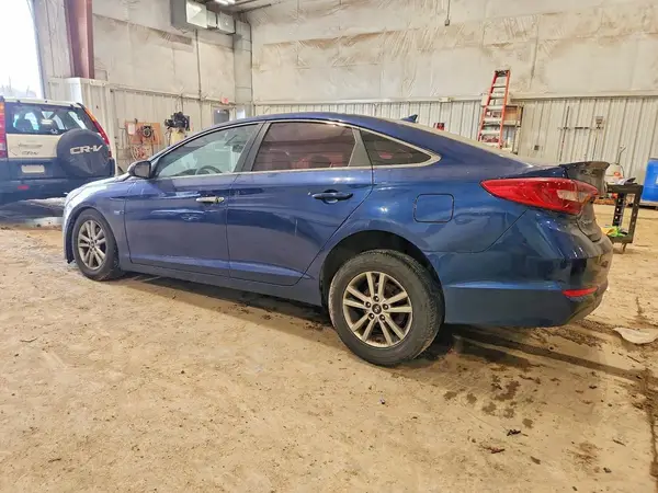 5NPE24AFXHH520411 2017 HYUNDAI SONATA - Image 2