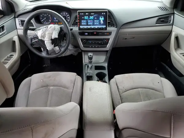 5NPE24AFXHH520604 2017 HYUNDAI SONATA - Image 8
