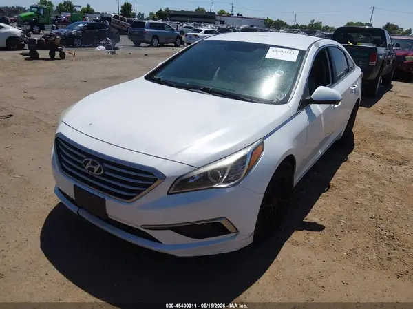 5NPE24AFXHH522207 2017 HYUNDAI SONATA - Image 2