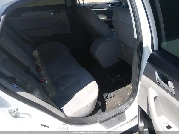 5NPE24AFXHH522207 2017 HYUNDAI SONATA - Image 8