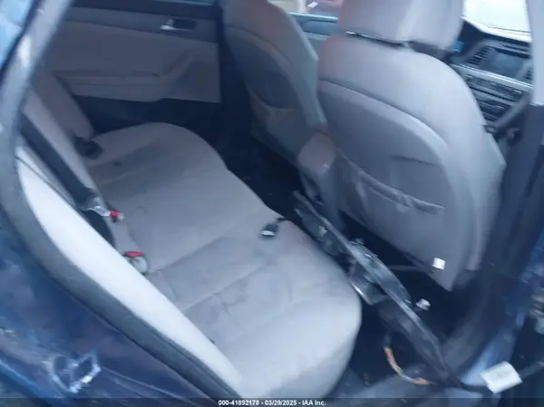 5NPE24AFXHH526936 2017 HYUNDAI SONATA - Image 8