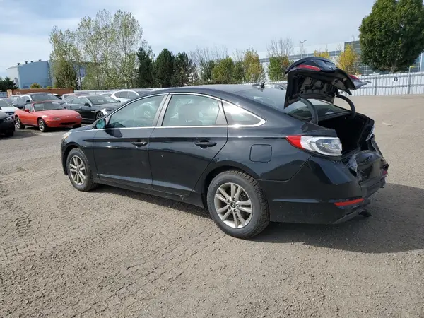 5NPE24AFXHH527231 2017 HYUNDAI SONATA - Image 2