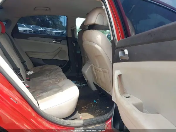 5NPE24AFXHH528301 2017 HYUNDAI SONATA - Image 8