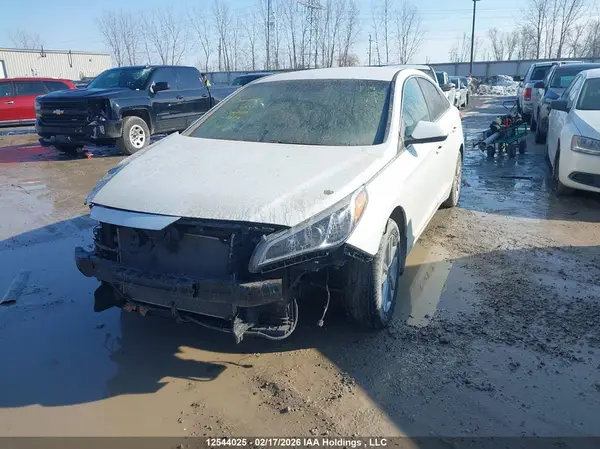 5NPE24AFXHH528699 2017 HYUNDAI SONATA - Image 2