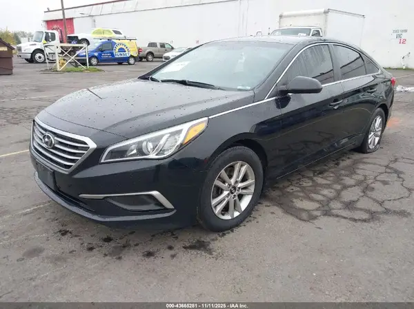 5NPE24AFXHH530792 2017 HYUNDAI SONATA - Image 2