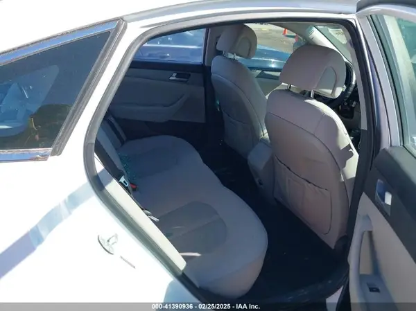 5NPE24AFXHH532624 2017 HYUNDAI SONATA - Image 8