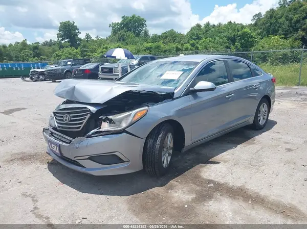 5NPE24AFXHH533188 2017 HYUNDAI SONATA - Image 2