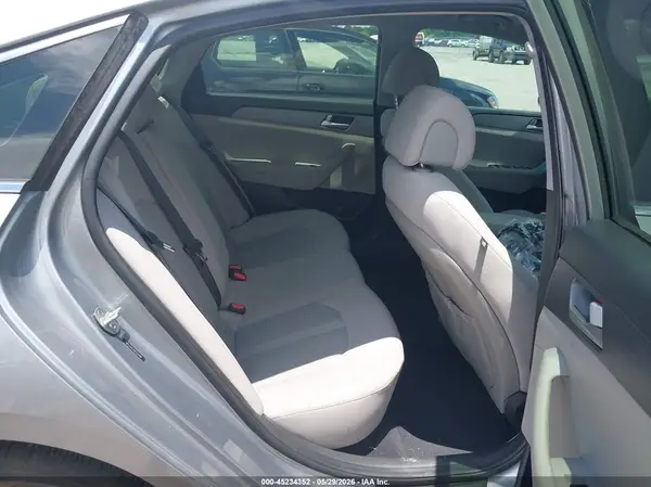 5NPE24AFXHH533188 2017 HYUNDAI SONATA - Image 8
