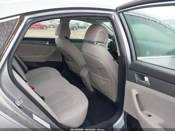 5NPE24AFXHH533739 2017 HYUNDAI SONATA - Image 8