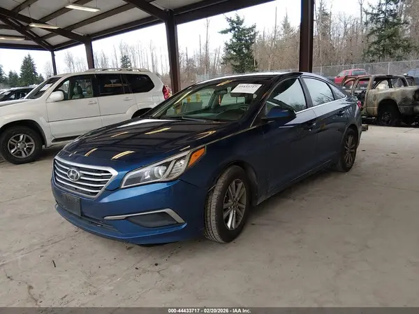 5NPE24AFXHH534549 2017 HYUNDAI SONATA - Image 2