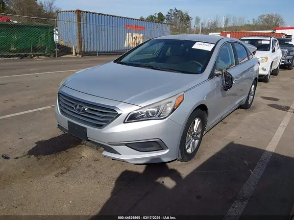 5NPE24AFXHH537273 2017 HYUNDAI SONATA - Image 2