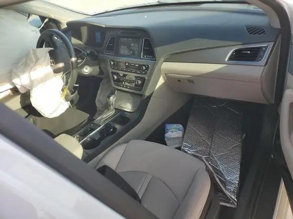 5NPE24AFXHH537466 2017 HYUNDAI SONATA - Image 8
