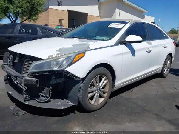5NPE24AFXHH546328 2017 HYUNDAI SONATA - Image 2