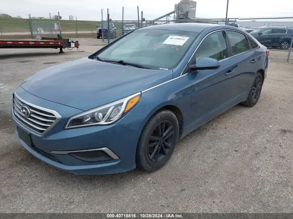 5NPE24AFXHH546409 2017 HYUNDAI SONATA - Image 2