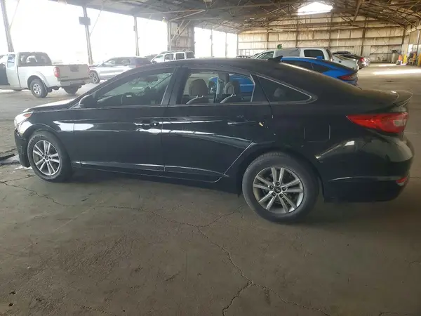 5NPE24AFXHH547141 2017 HYUNDAI SONATA - Image 2