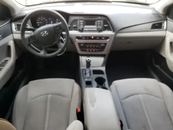 5NPE24AFXHH547821 2017 HYUNDAI SONATA - Image 8