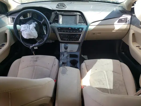5NPE24AFXHH550282 2017 HYUNDAI SONATA - Image 8