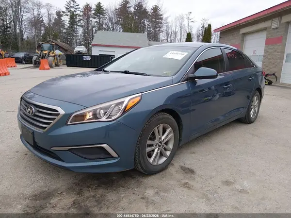 5NPE24AFXHH551612 2017 HYUNDAI SONATA - Image 2
