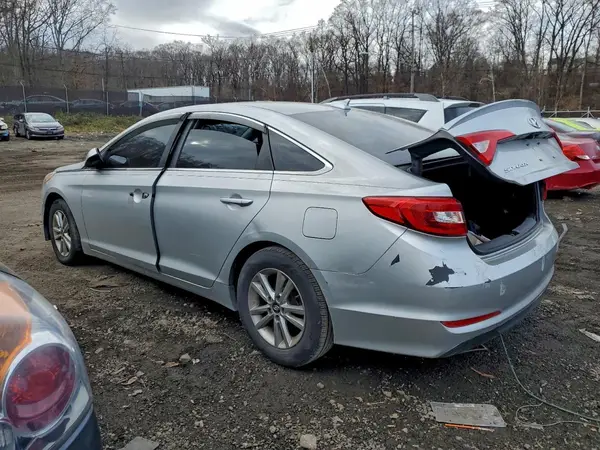 5NPE24AFXHH553585 2017 HYUNDAI SONATA - Image 2