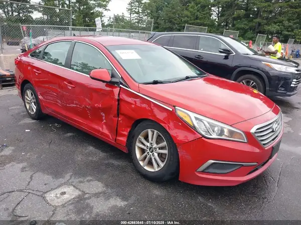 5NPE24AFXHH556096 2017 HYUNDAI SONATA - Image 1