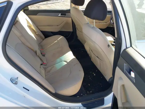 5NPE24AFXHH559581 2017 HYUNDAI SONATA - Image 8