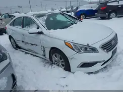 5NPE24AFXHH562061 2017 HYUNDAI SONATA