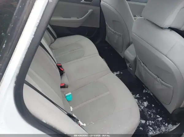 5NPE24AFXHH562061 2017 HYUNDAI SONATA - Image 8