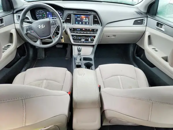 5NPE24AFXHH565977 2017 HYUNDAI SONATA - Image 8
