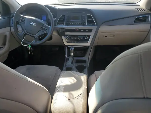 5NPE24AFXHH567678 2017 HYUNDAI SONATA - Image 8