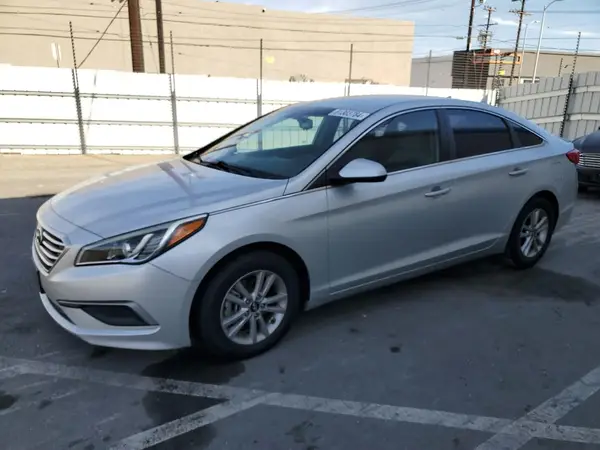 5NPE24AFXHH569981 2017 HYUNDAI SONATA - Image 1