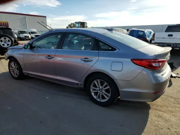 5NPE24AFXHH572475 2017 HYUNDAI SONATA - Image 2