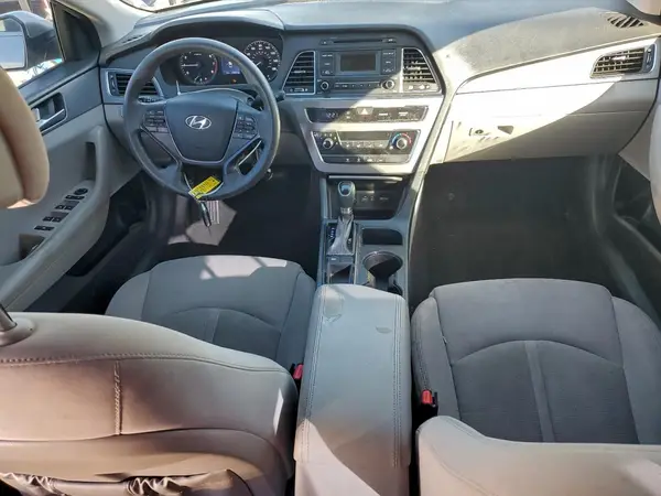 5NPE24AFXHH574548 2017 HYUNDAI SONATA - Image 8