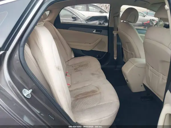 5NPE24AFXHH574565 2017 HYUNDAI SONATA - Image 8