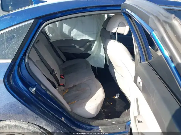 5NPE24AFXHH575232 2017 HYUNDAI SONATA - Image 8