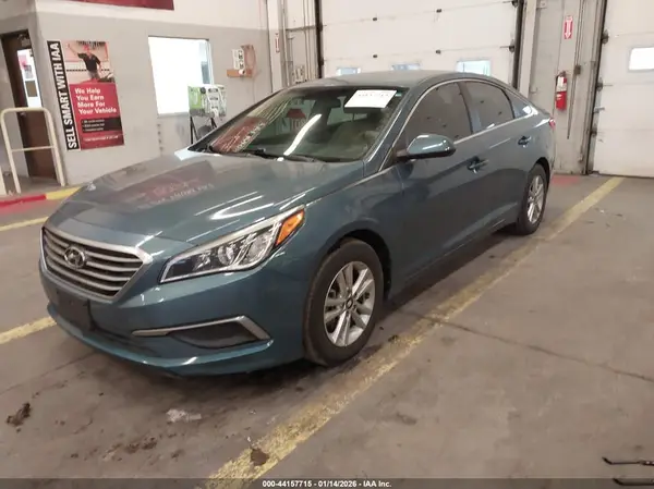 5NPE24AFXHH580267 2017 HYUNDAI SONATA - Image 2