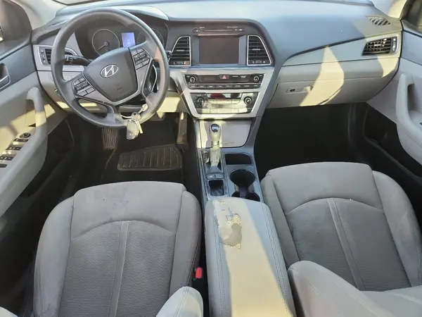5NPE24AFXHH580334 2017 HYUNDAI SONATA - Image 8
