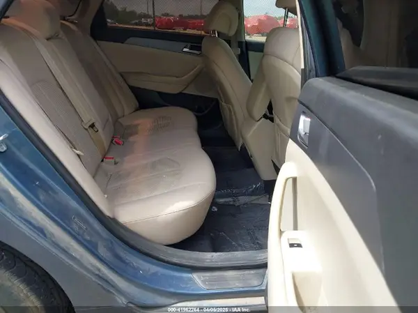 5NPE24AFXHH587980 2017 HYUNDAI SONATA - Image 8