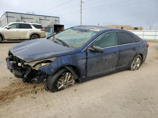 5NPE24AFXHH589597 2017 HYUNDAI SONATA - Image 1