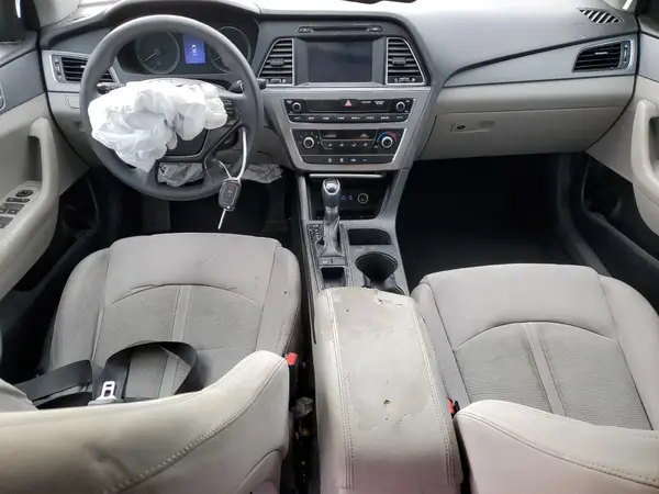 5NPE24AFXHH589597 2017 HYUNDAI SONATA - Image 8
