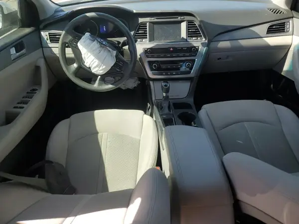 5NPE24AFXHH590961 2017 HYUNDAI SONATA - Image 8