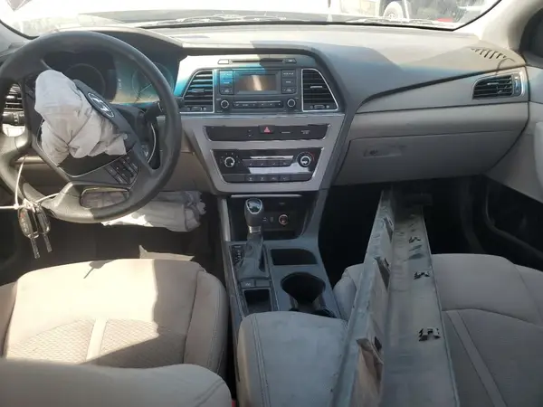 5NPE24AFXHH595187 2017 HYUNDAI SONATA - Image 8