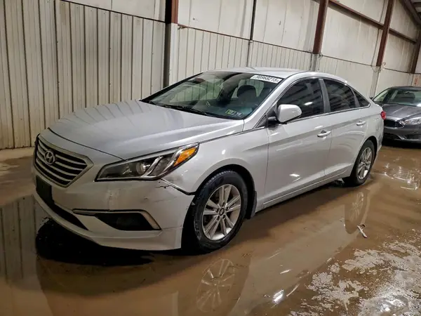 5NPE24AFXHH595612 2017 HYUNDAI SONATA - Image 1
