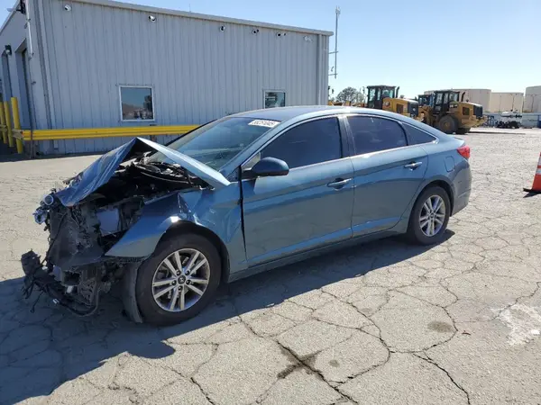 5NPE24AFXHH596310 2017 HYUNDAI SONATA - Image 1