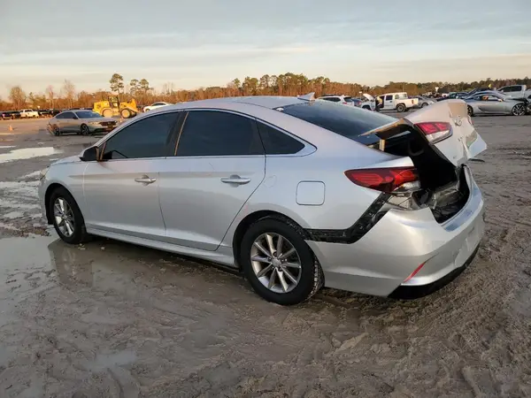 5NPE24AFXJH598354 2018 HYUNDAI SONATA - Image 2