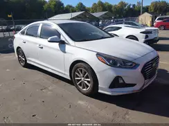 5NPE24AFXJH598581 2018 HYUNDAI SONATA