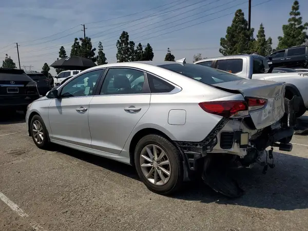 5NPE24AFXJH598760 2018 HYUNDAI SONATA - Image 2
