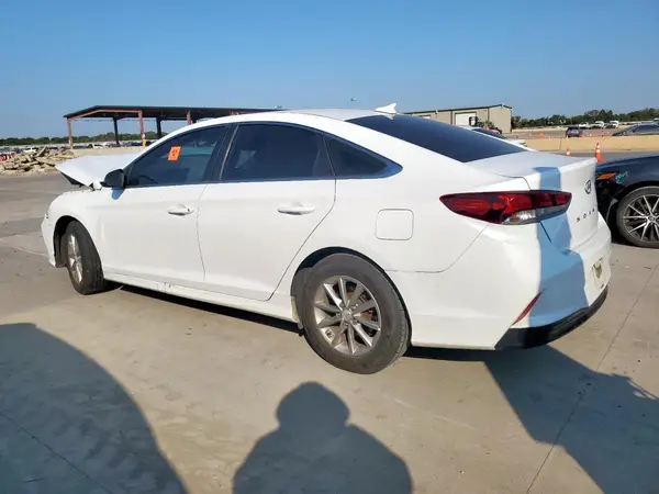 5NPE24AFXJH599360 2018 HYUNDAI SONATA - Image 2
