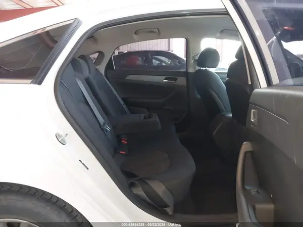5NPE24AFXJH602435 2018 HYUNDAI SONATA - Image 8