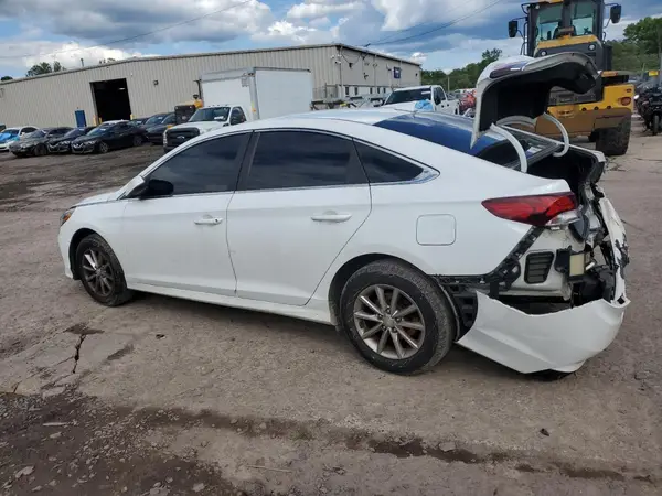 5NPE24AFXJH604749 2018 HYUNDAI SONATA - Image 2