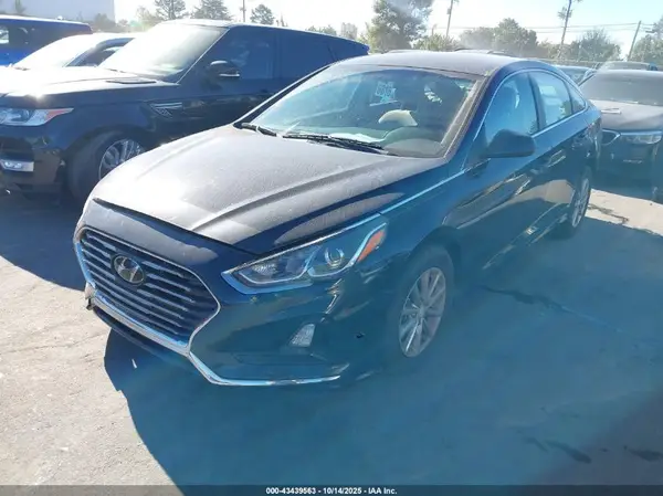 5NPE24AFXJH607683 2018 HYUNDAI SONATA - Image 2